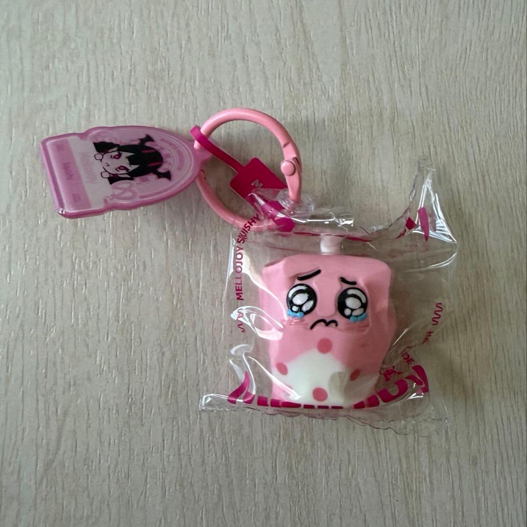 Mellojoy スクイーズ　ちびっこシリーズ　美味しすぎる苺タピオカミルクティ