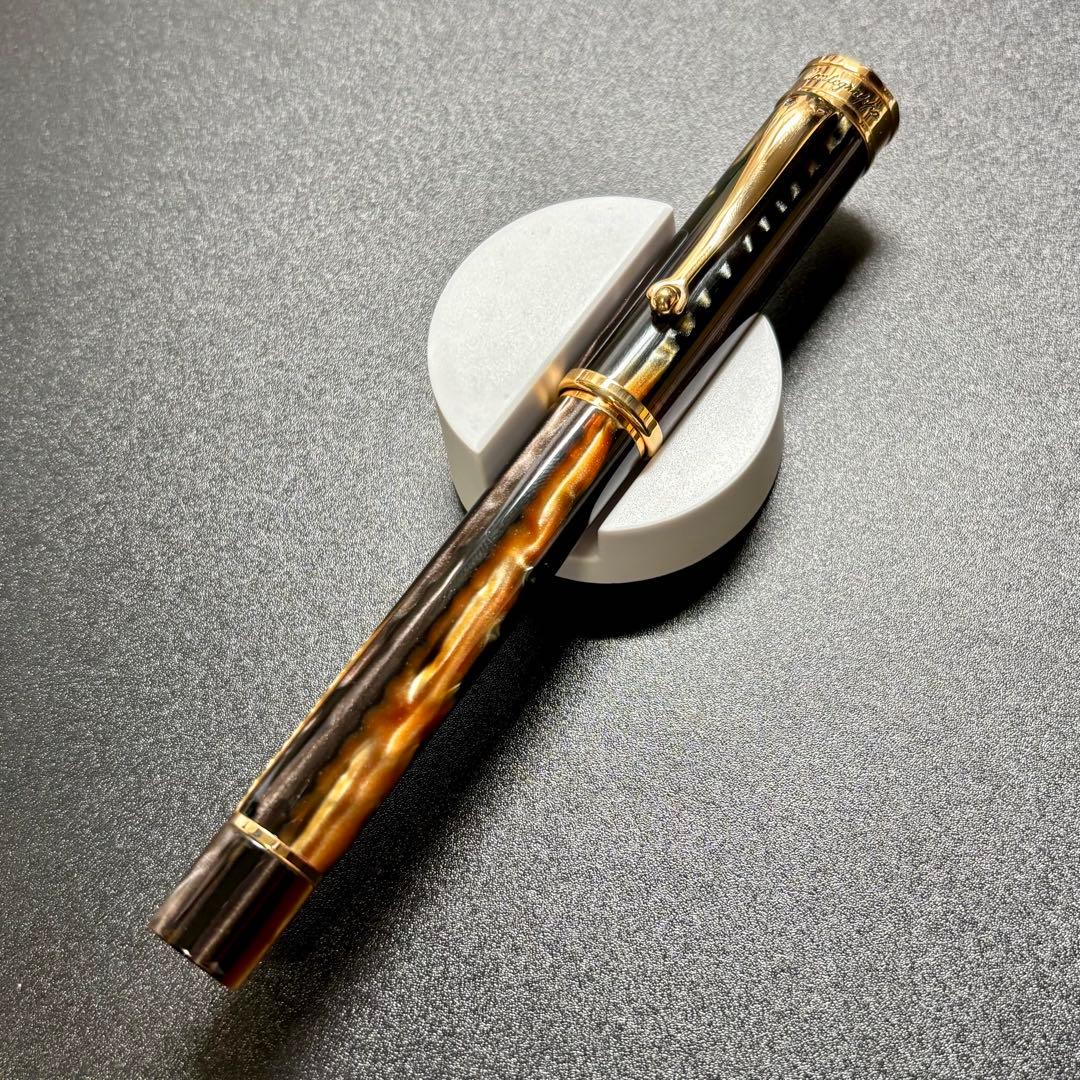 モンテグラッパ ドゥカーレ ブラウンエンペラーダ/ローズゴールド