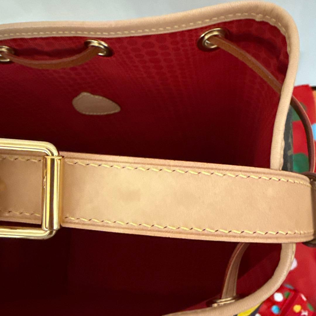 ルイヴィトン✖️草間彌生　ノエ　ショルダーバック