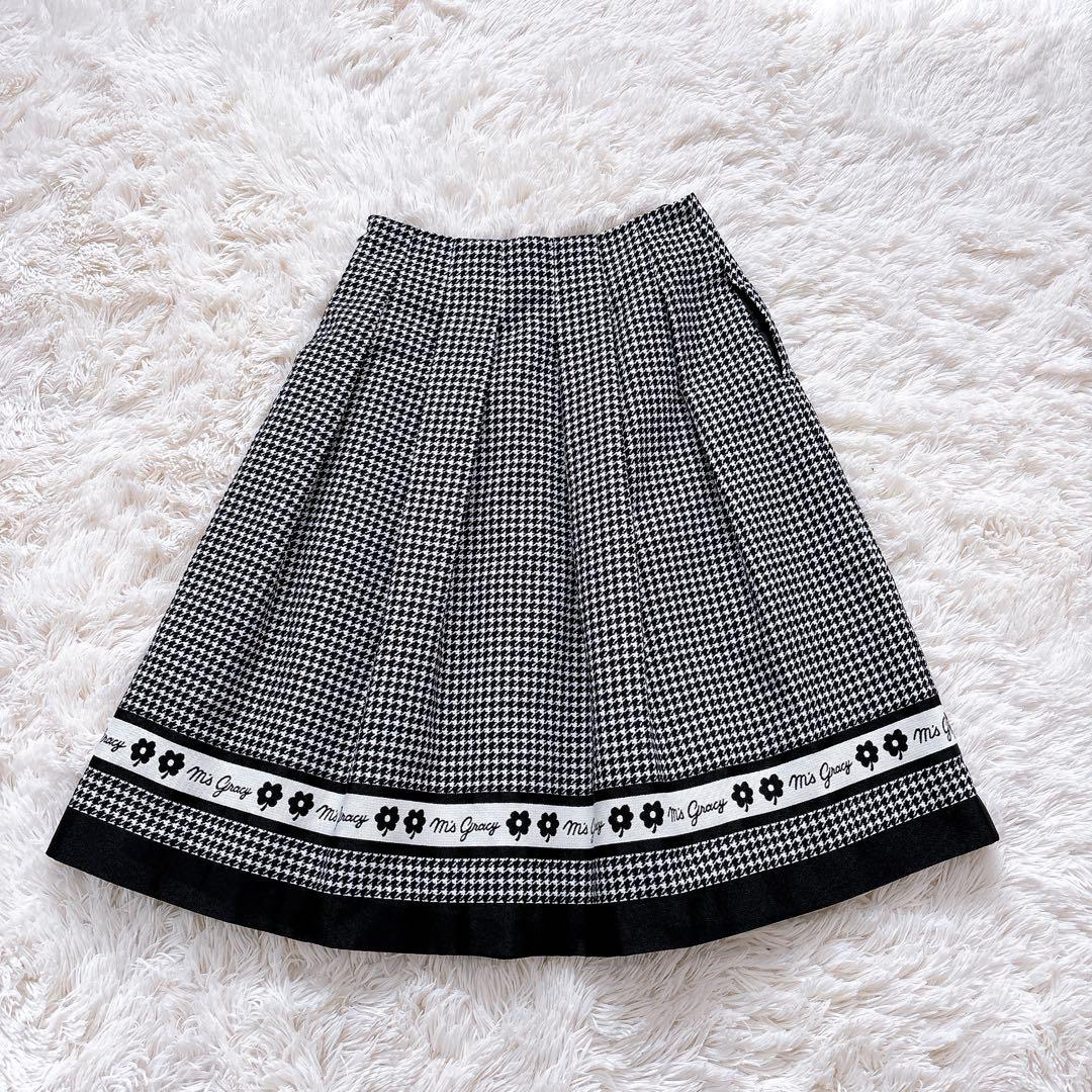 mi.n様エムズグレイシー 千鳥格子 ひざ丈スカート ロゴ 2023モデル M