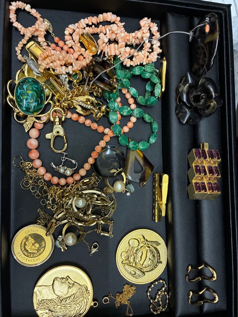 み*ご様 【遺品整理】アクセサリー、時計まとめ