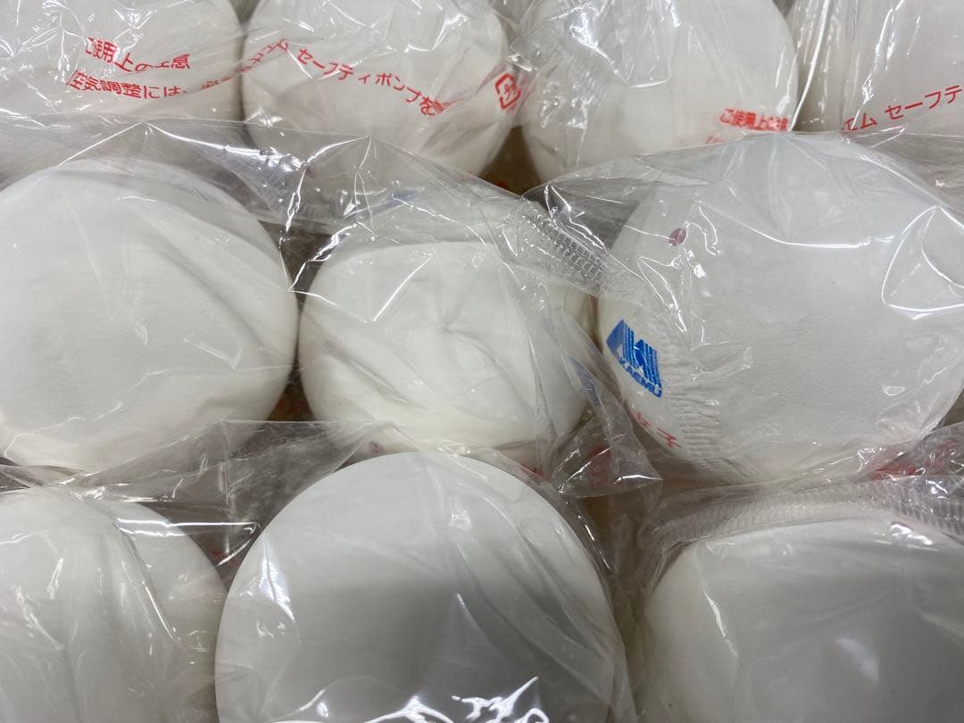 アカエム ソフトテニスボール 練習球 ホワイト カゴ入 10ダース