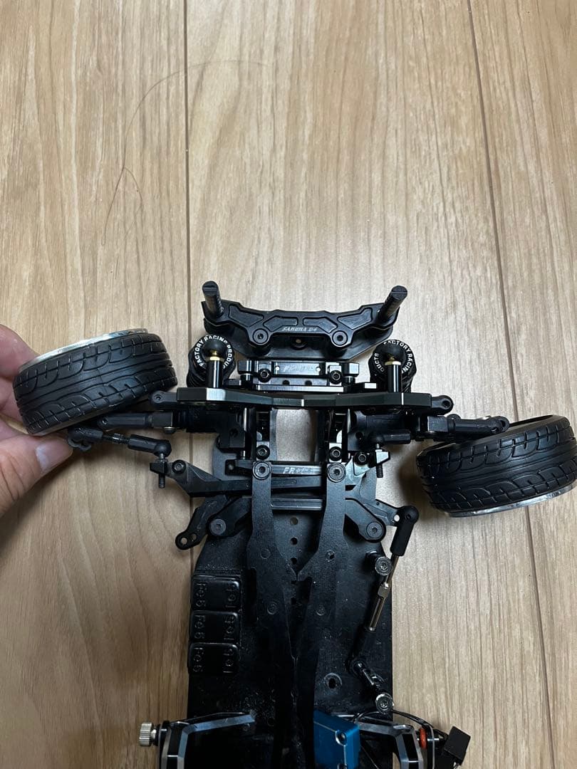 ラジドリ　sakura d4 ver麒麟　ブラシレスモータージャイロ付き