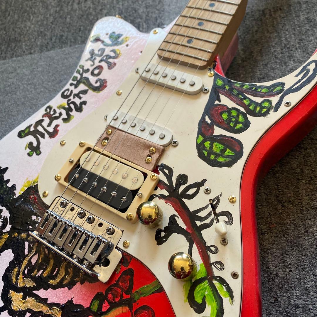 ジミヘンドリックスサイケペイントストラトキャスター！奇抜なデザイン