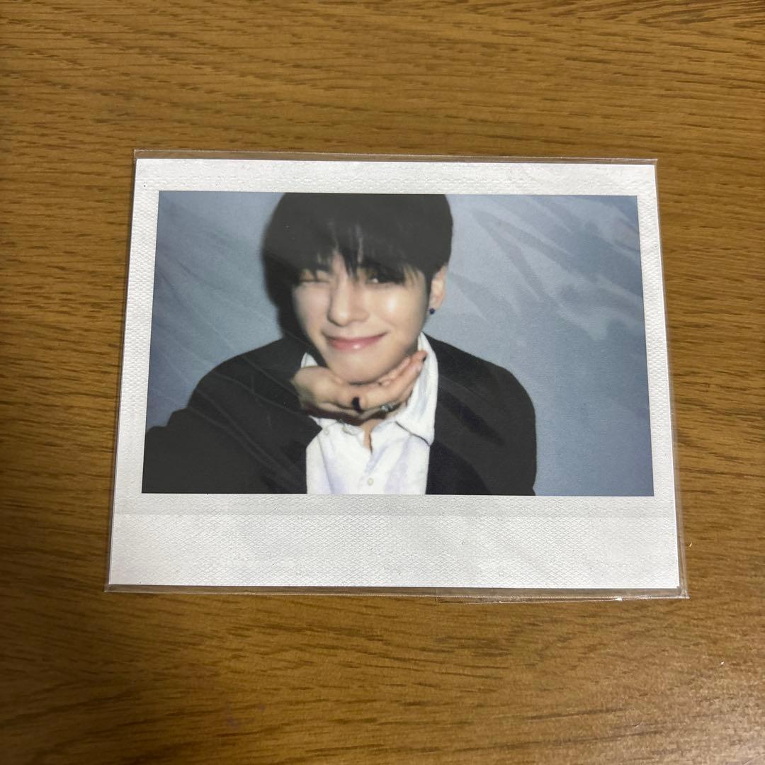 treasure ジェヒョク reboot ポラロイド - メルカリ