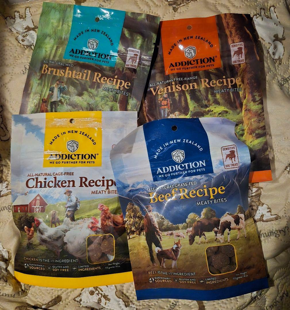新品未開封】Addiction 犬用おやつ ミーティバイツ 4種類 計12個