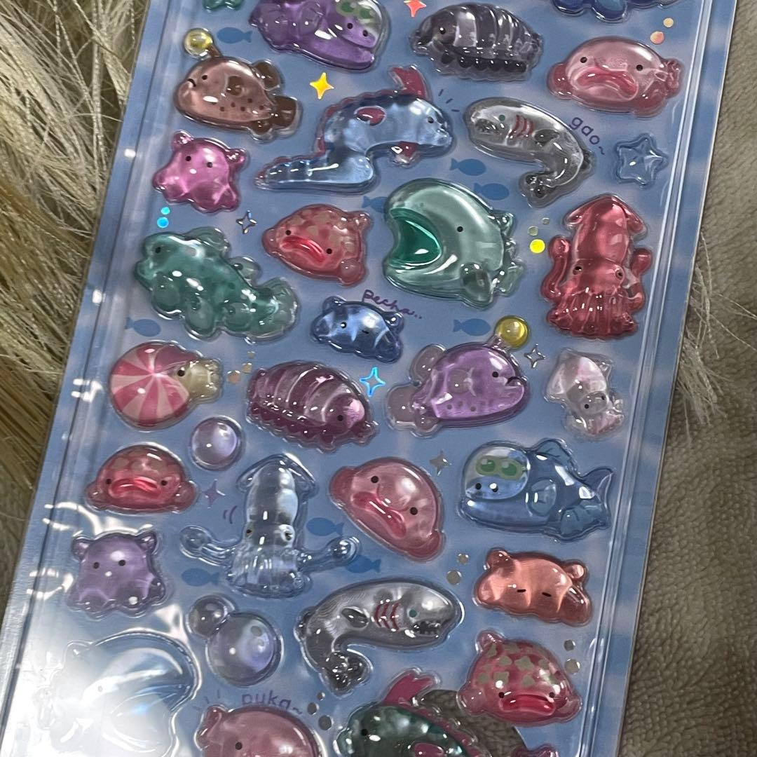 ひ*。様 水族館限定 クーリア 正規品 ボンボンドロップシール 4枚