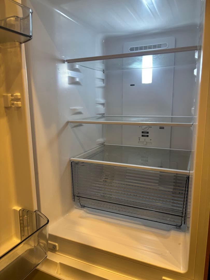 SHARP冷蔵庫 SJ-D18H-W 179L 両開き 2022年製