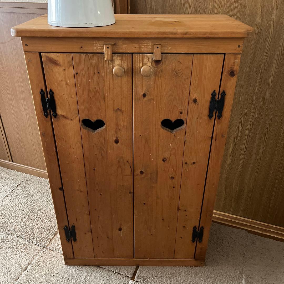 大幅値下げ‼️【美品】木製ハート型収納家具 カントリー調 シューズ