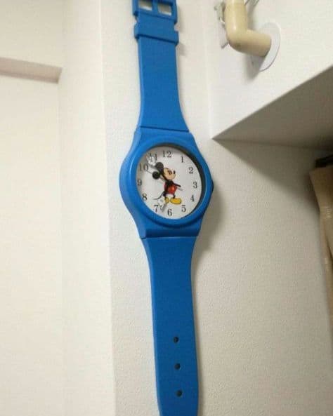 【週末セール】トイストーリー アンディ部屋の壁掛け時計