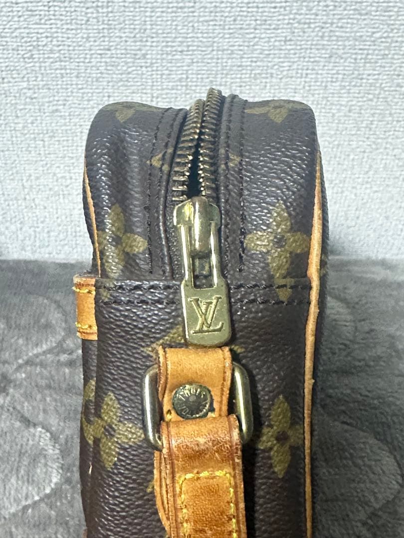 栞 ルイヴィトン トロカデロ27 モノグラム ショルダーバッグ