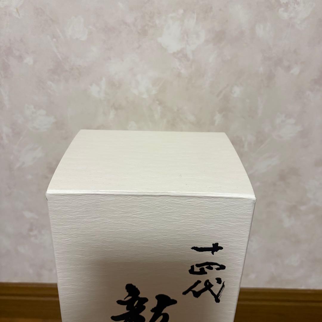 空瓶】十四代 龍泉 720ml 2025年 化粧箱、外箱付き 未洗浄品 - メルカリ