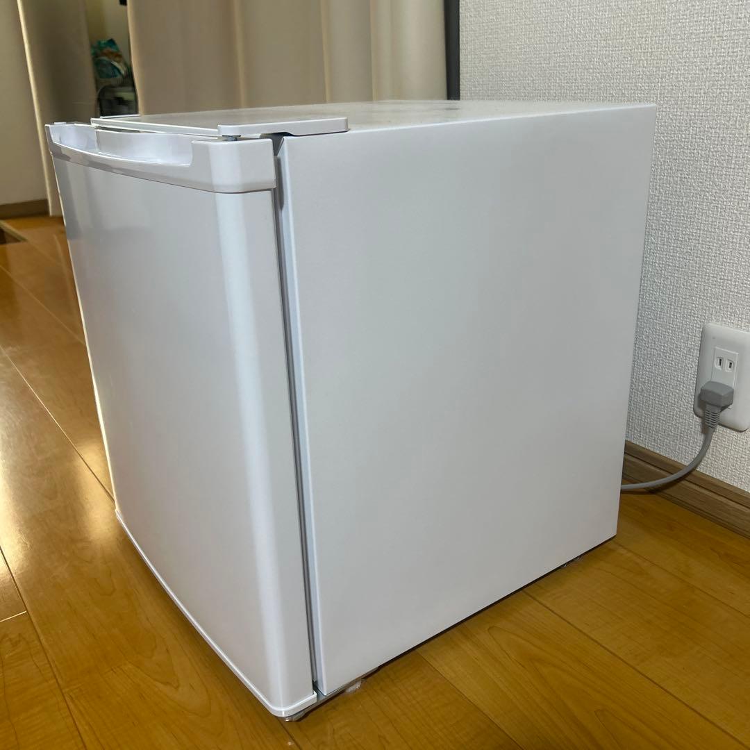 MAXZEN 小型冷凍庫 33L【お値下げ交渉大歓迎！】