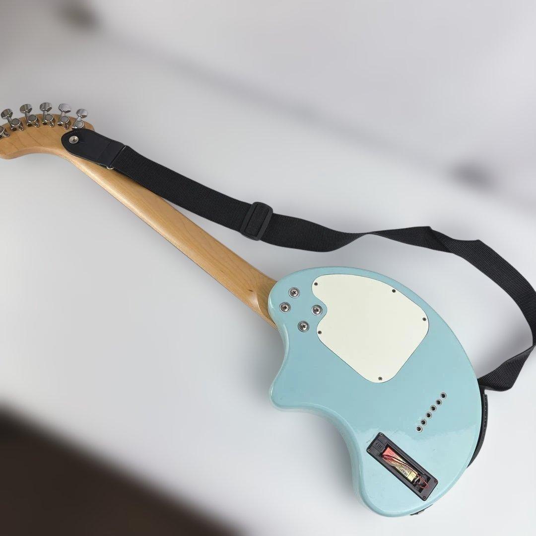Fernandes フェルナンデス ZO-3 アンプ内蔵ミニエレキギター 象さん