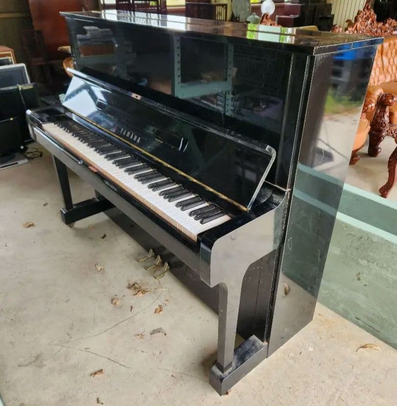 Yamaha アップライトピアノ 88鍵 黒 U1H