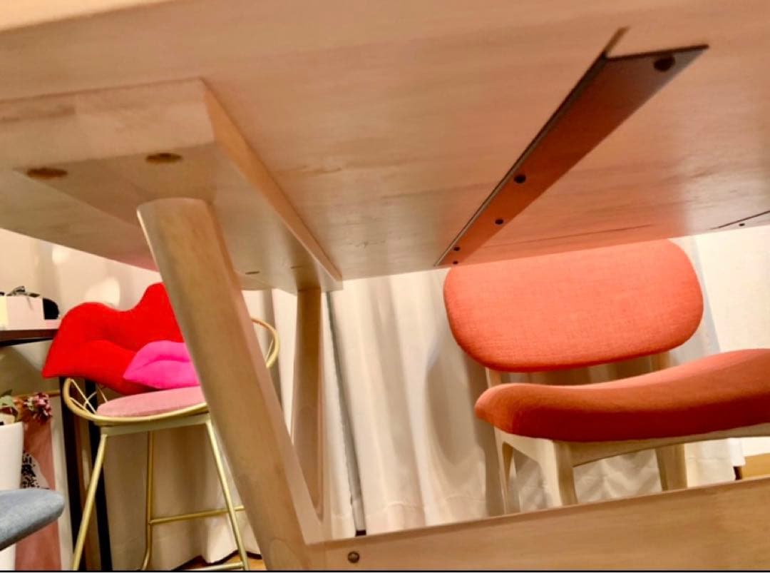 引取り限定‼️ニトリゆったりリビングダイニングテーブル４点セット