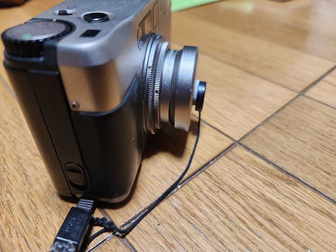 かりん様専用✨ジャンク扱い✨CONTAX TVS ポーチ付き - メルカリ