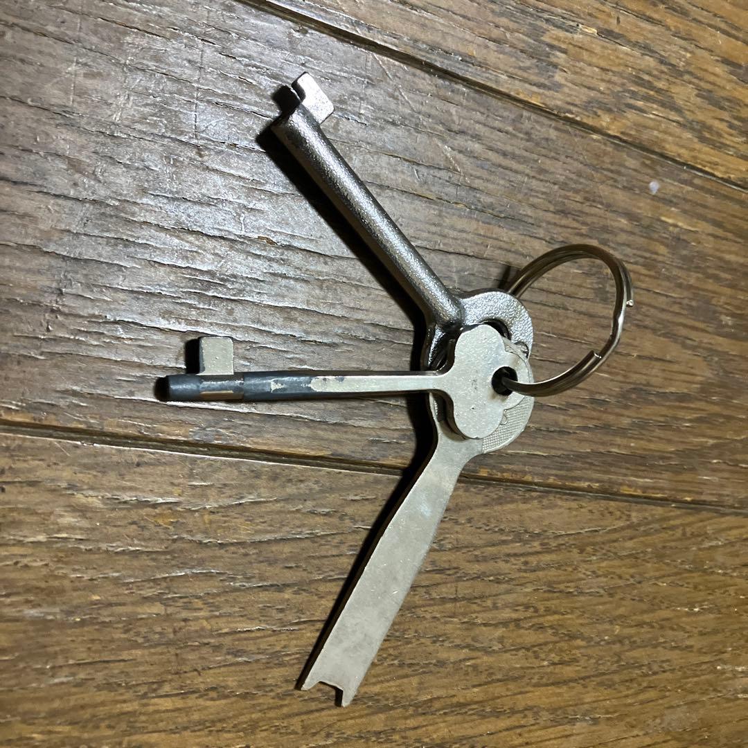 ラッチキー　忍錠