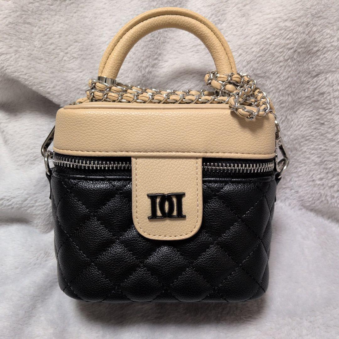 ダーリッチ キャビアスキンスクエアミニバッグ 【完売品】Darich