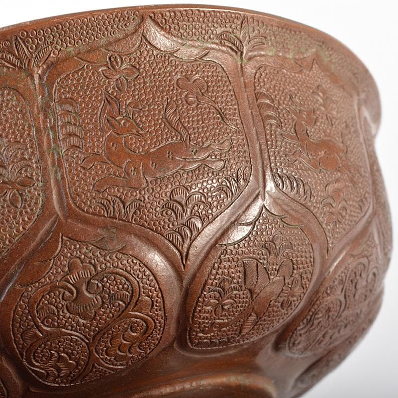 中国　古銅唐銅　鎚出　神獣文碗　C　7343E