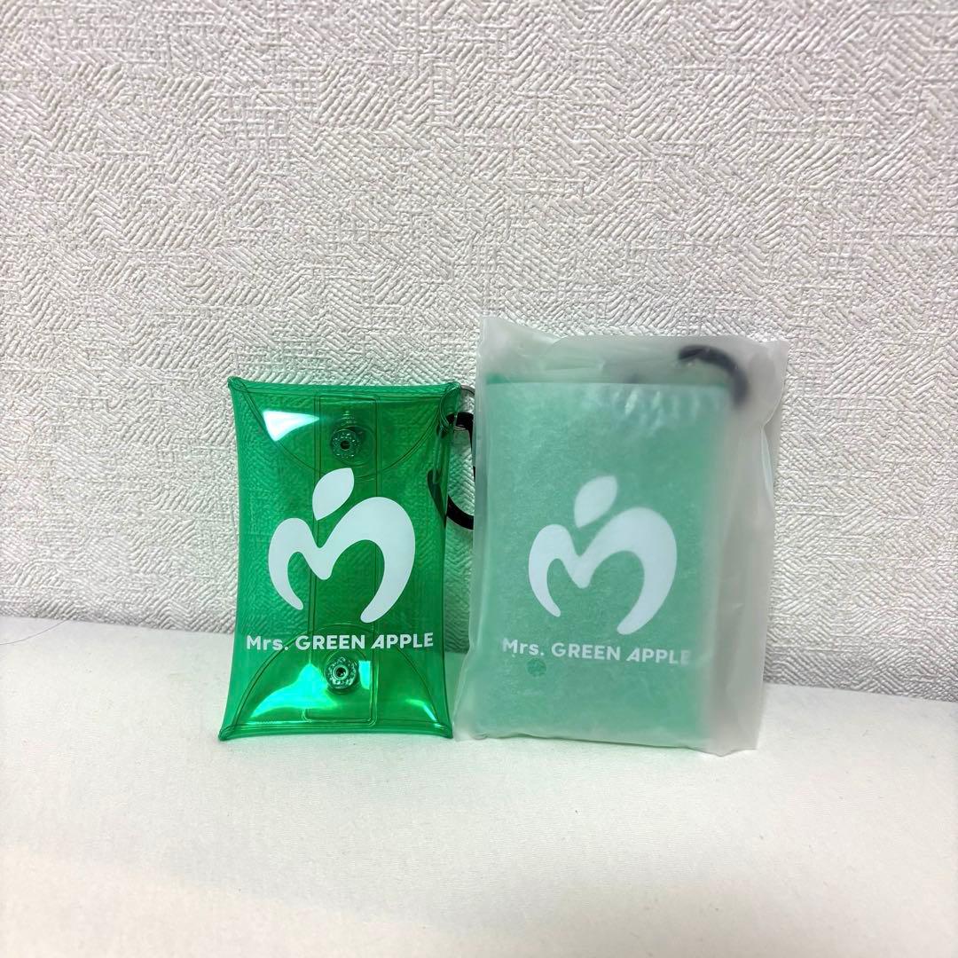 新品】ミセスグリーンアップル クリアポーチ - メルカリ