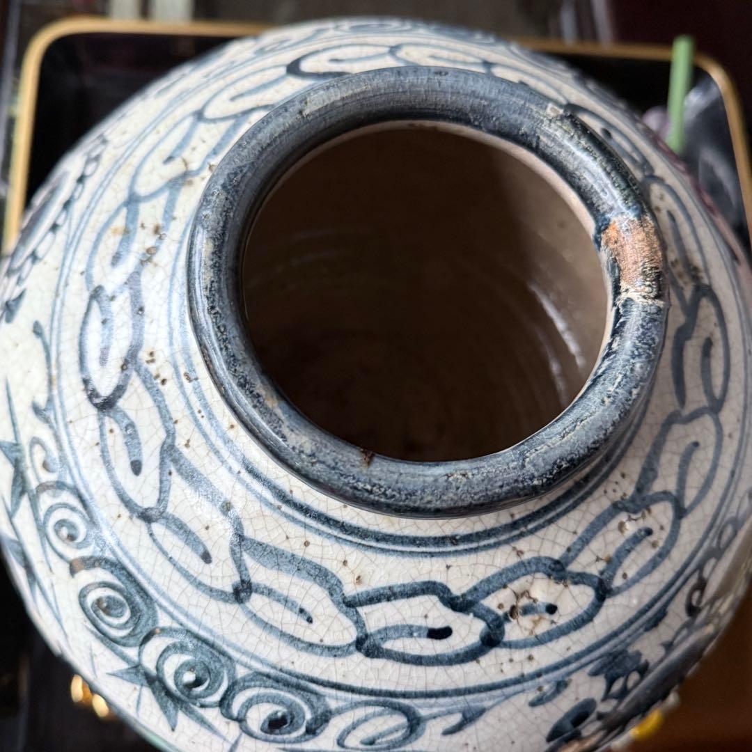 2332様感謝‼️新春の渾身リリース‼️大陸の息吹‼️門外不出愛蔵品李朝　染付壺1客