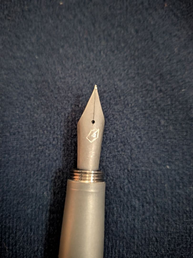 こうぴ様専用】 H. WORKS エイチワークス チタン 万年筆