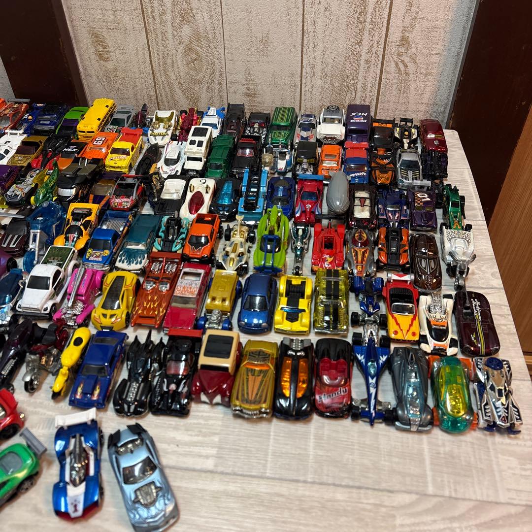ホットウィール (Hot Wheels) ミニカー 約130台セット