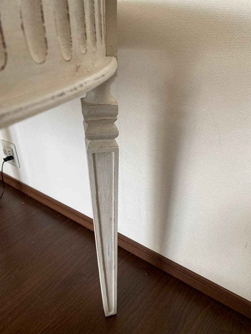 ブランドジュリエ 　ラウンドテーブル 　フレンチ