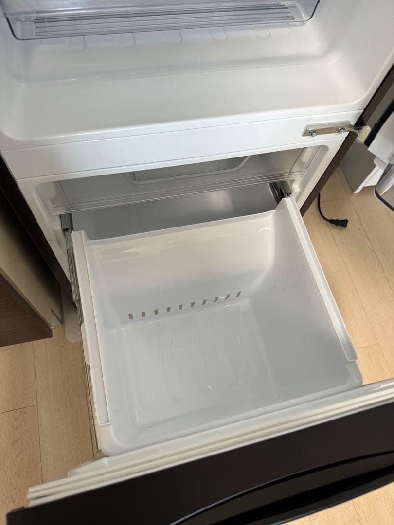 東芝 冷凍冷蔵庫 153L GR-U15BS（K）ブラック 右開きタイプ