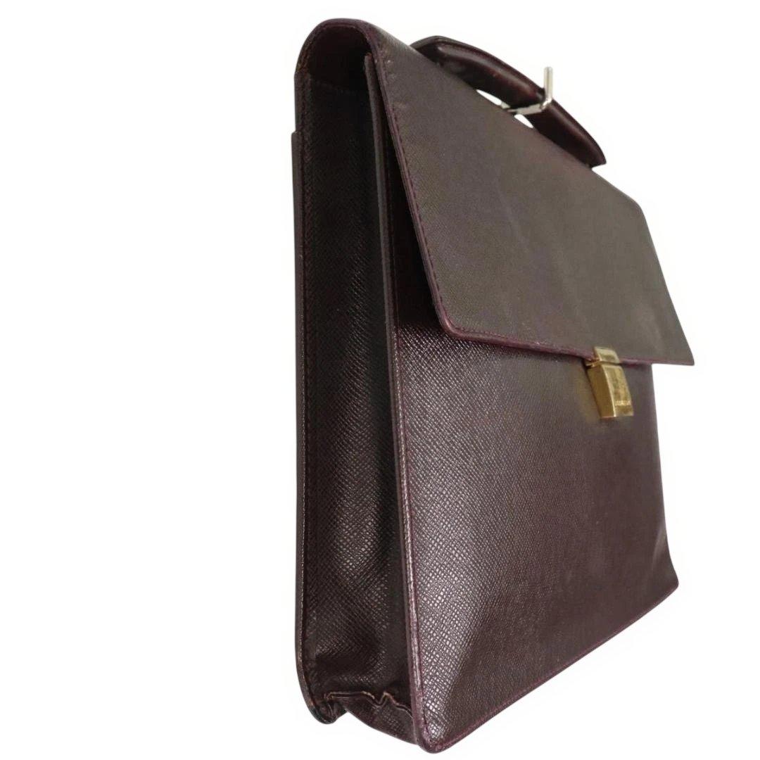 Louis Vuitton エピ セルヴィエット コンセイエ　ビジネスバッグ 茶