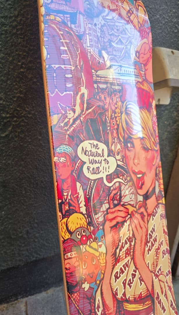 RAW スケートボードデッキ カラフルアート