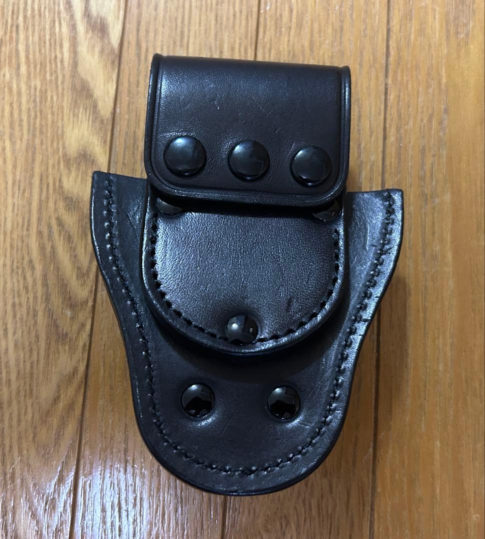 警視庁型 手錠 ホルダー ホルスター - メルカリ