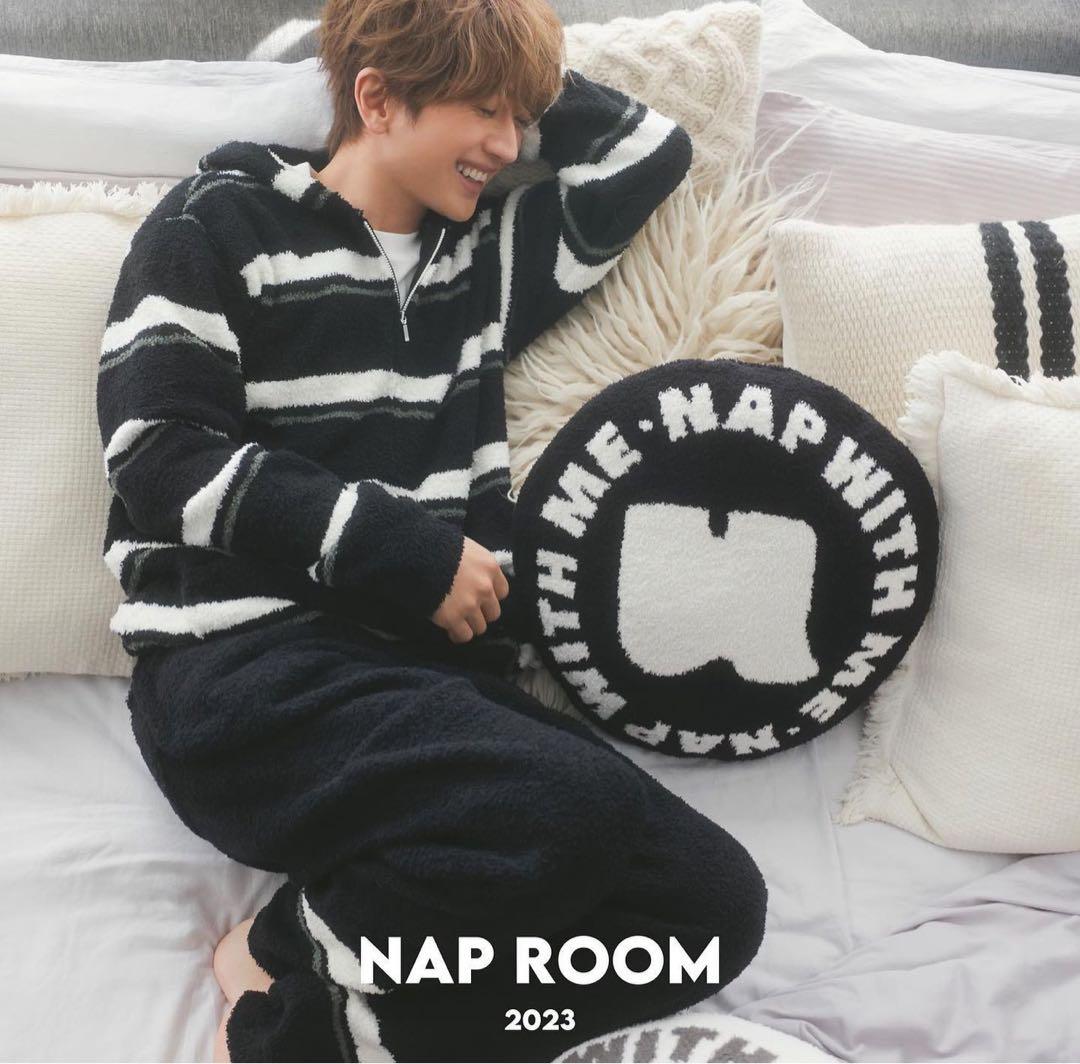 Nissy Naptime ジップパーカー Sサイズ