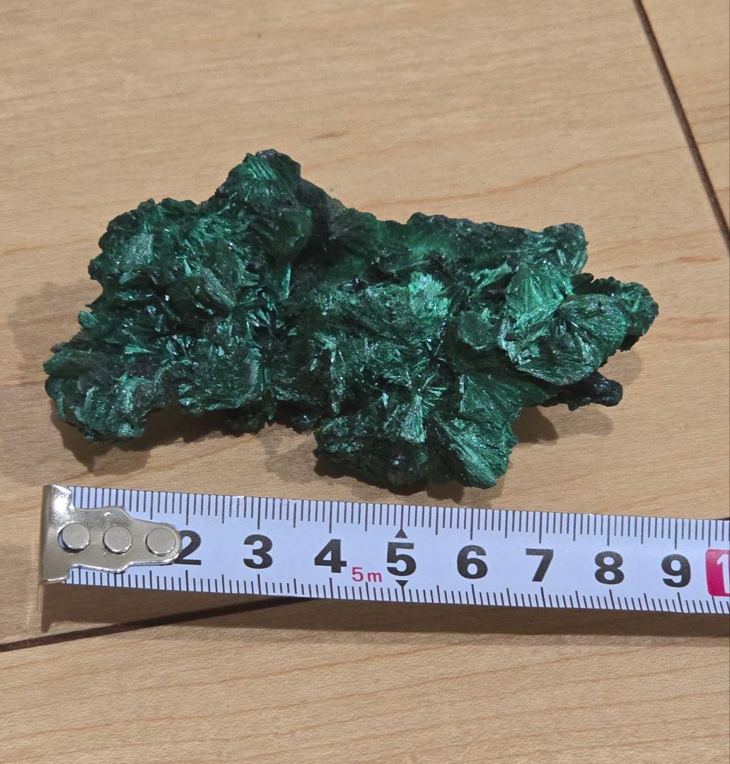 絹状マラカイト原石 約9cm