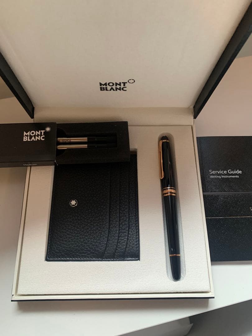 モンブラン マイスターシュテュックボールペン&ポケットホルダーセット