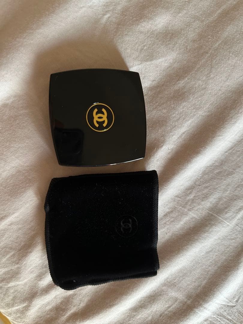 CHANEL 2025年のホリデーコレクション レ シーニュ ドゥ シャネル