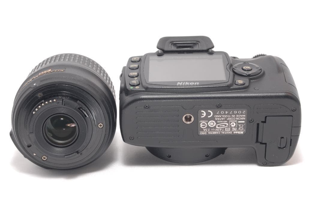 ⭐️手振れ補正レンズ付き⭐️Nikon D60 デジタル一眼レフ 高画質