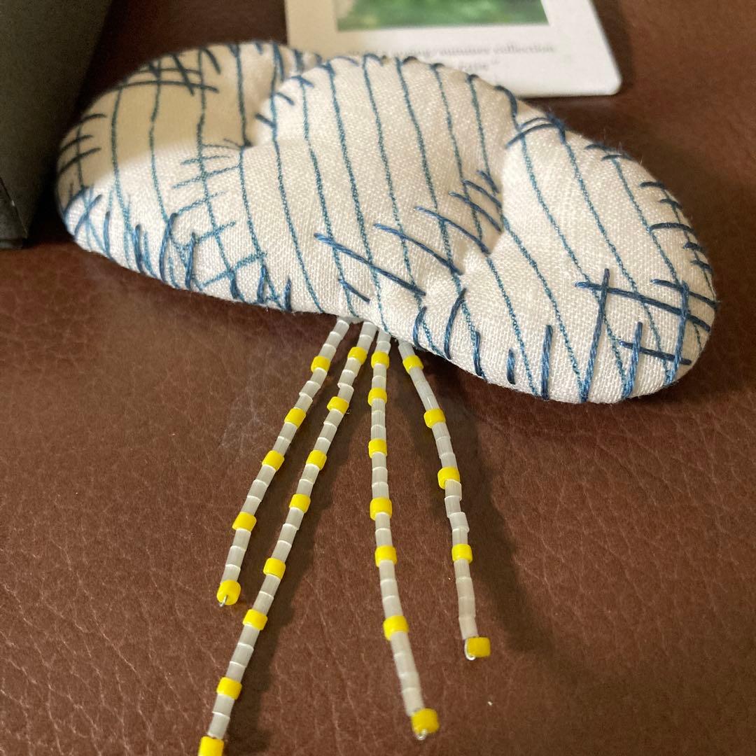 ミナペルホネン after rain ブローチ 新品