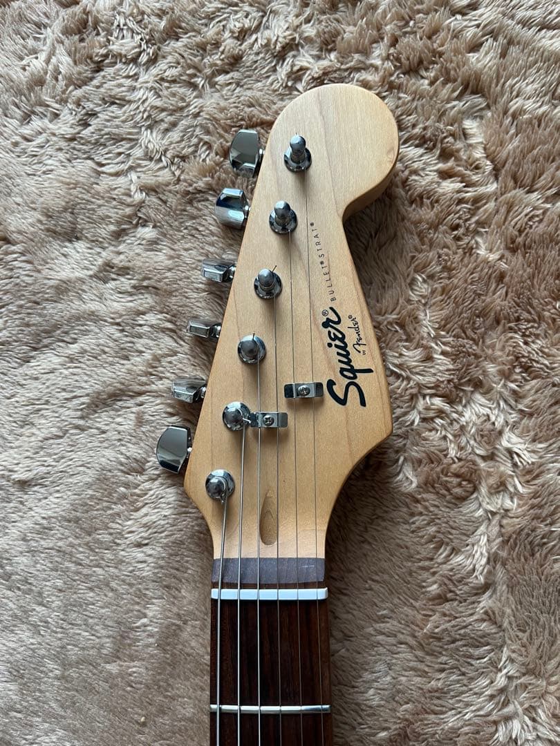 【調整済】squier Bullet ストラト　fender エレキギター　美品