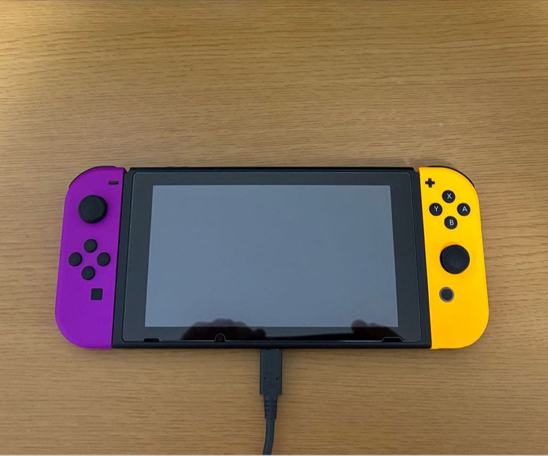美品 Nintendo Switch