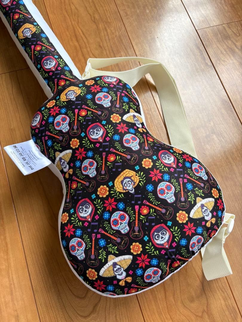 リメンバーミー ミゲル ギター クッション