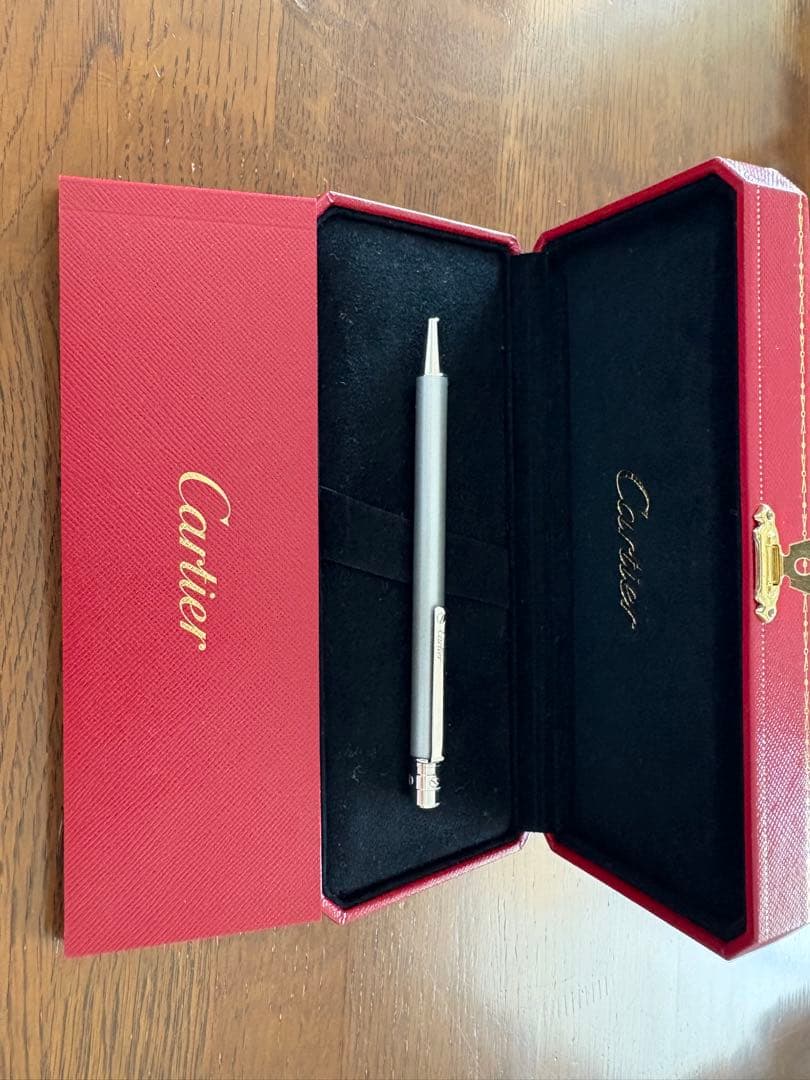 Cartier シルバーボールペン 専用ケース付き Cartier シルバー