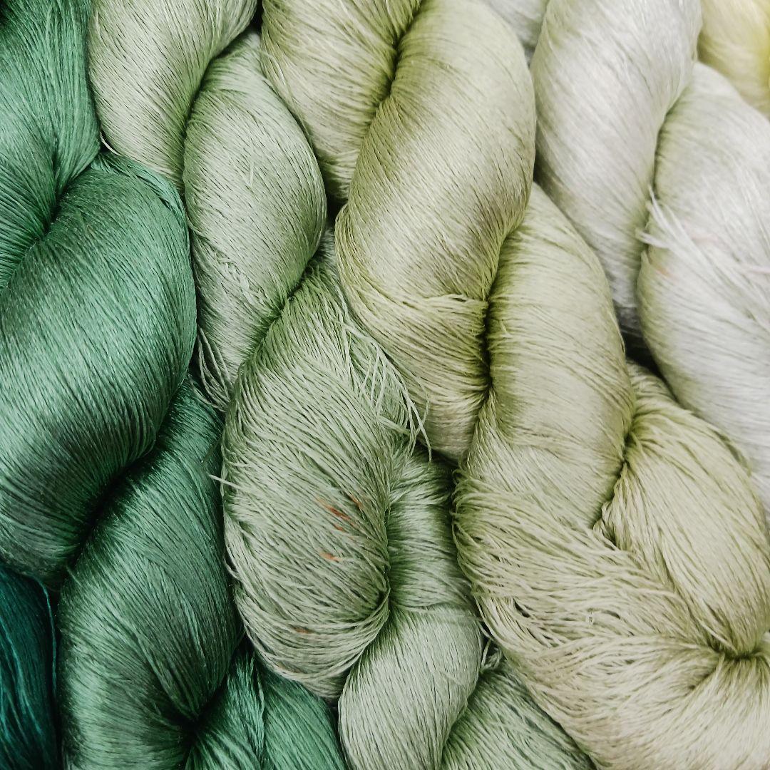 織物、組紐、刺繍手芸用絹糸セット361