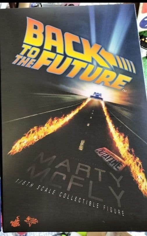 ホットトイズ　マーティーマクフライ　バックトゥーザフューチャー　1/6