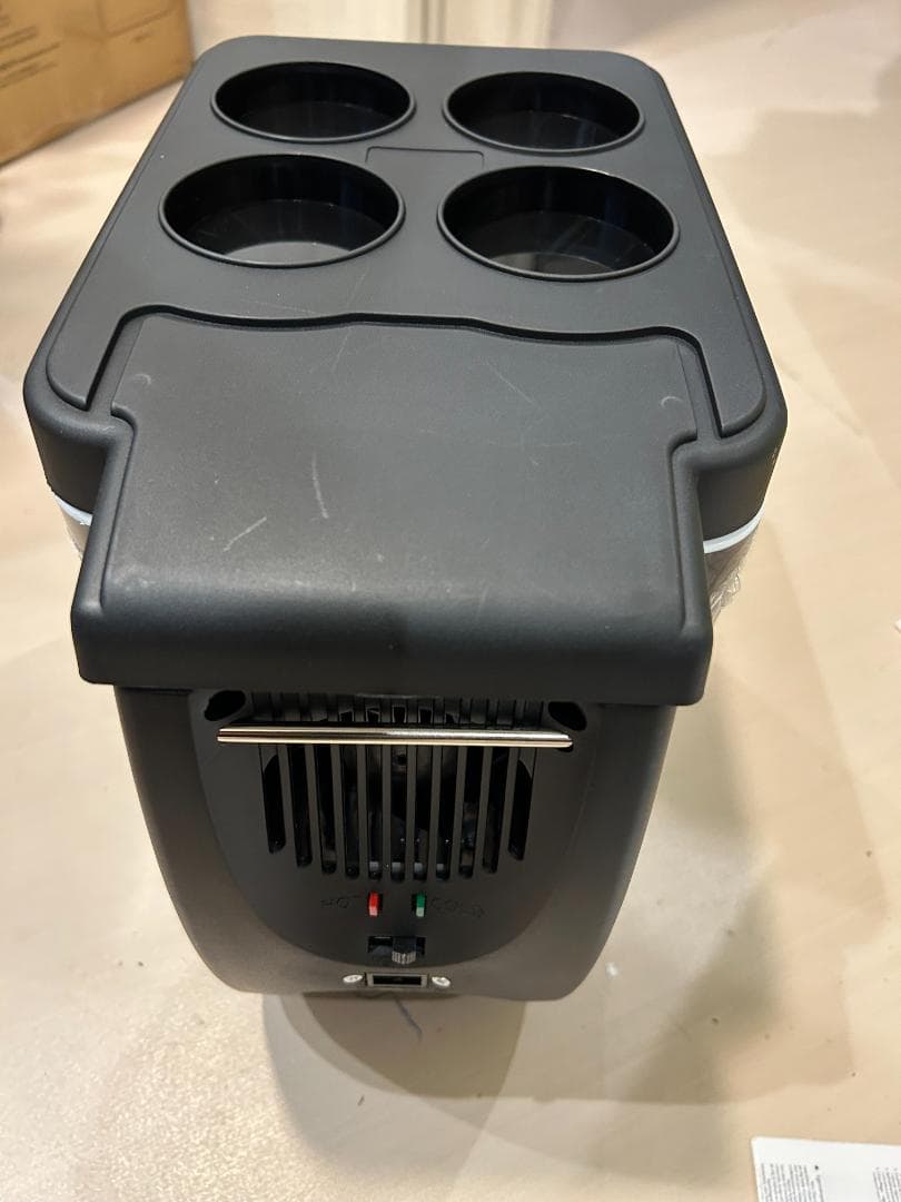 《ウィンターセール30%OFF》6L 車載ポータブルミニ冷温庫｜DC12V