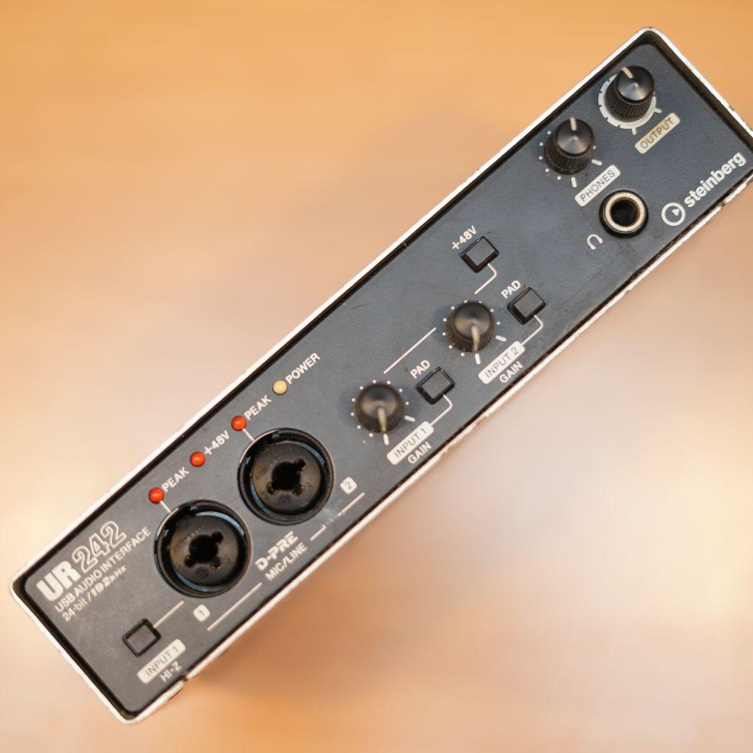 Steinberg UR242 USBオーディオインターフェイス
