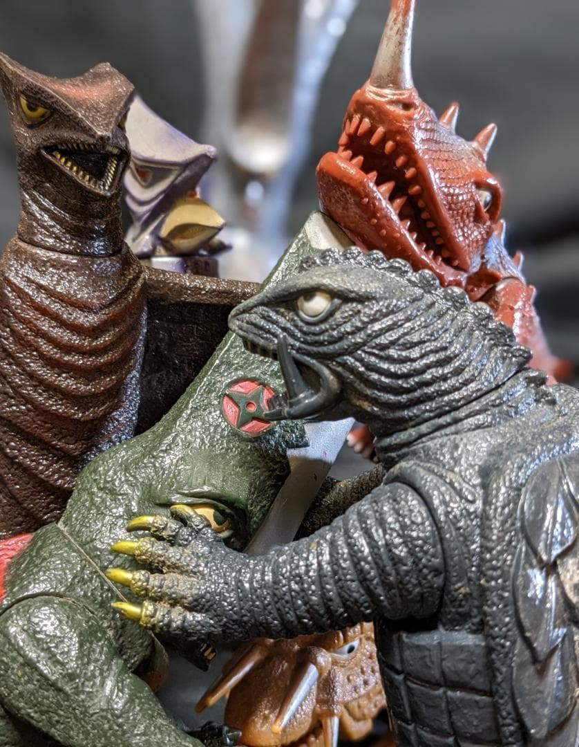 昭和ガメラ＆登場怪獣ソフビフィギュア （バンダイ）コンプリート7体
