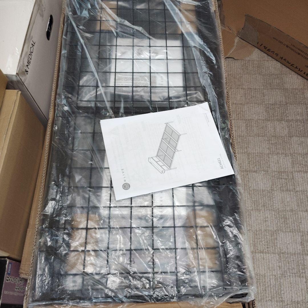 未使用　WLIVE ベッド フレーム シングル パイプ　コンセント付　1