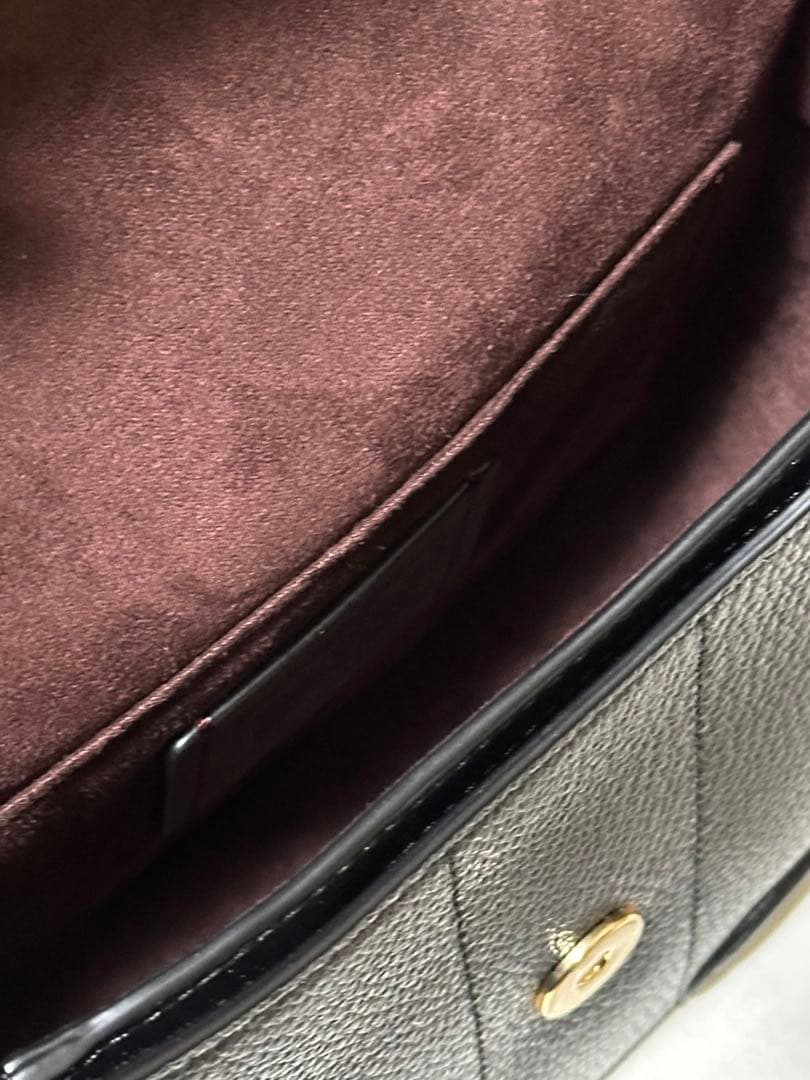 COACH ブラック ショルダーバッグ